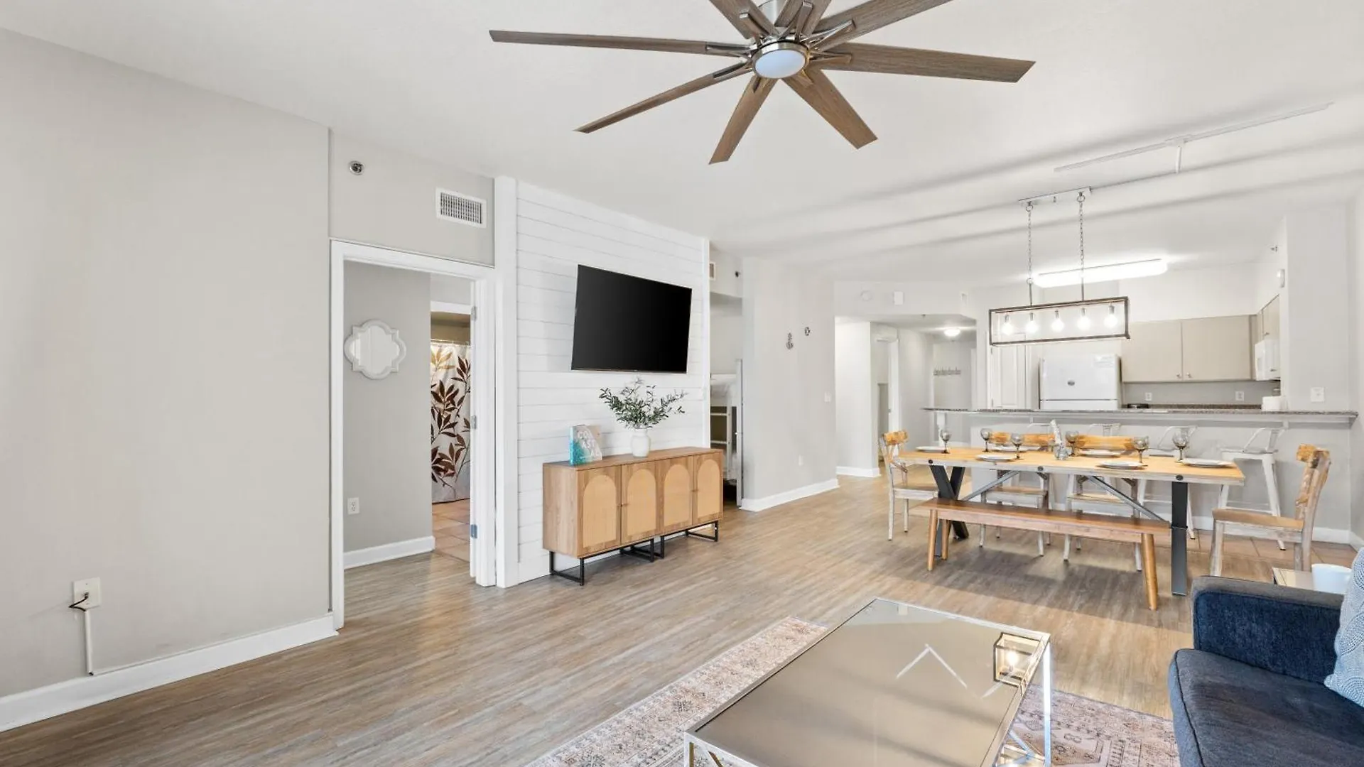 Holiday home Shores Of Panama #1828 By Book That Condo Panama City Beach