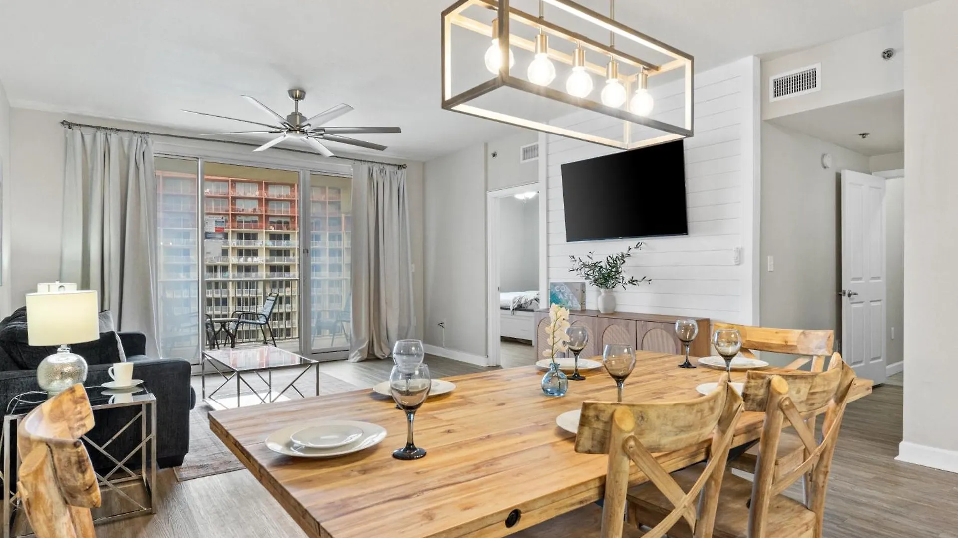 Holiday home Shores Of Panama #1828 By Book That Condo Panama City Beach